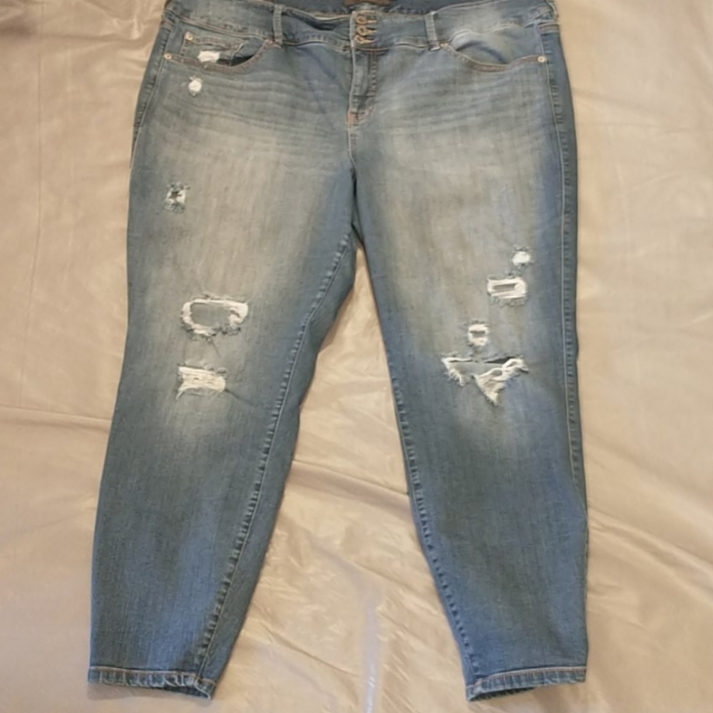 Torrid Distressed Jeggings Plus Size 26R